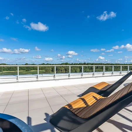 Апартаменты Polanki Aqua 3-pokojowy -premium- Family - Baseny, Wellness I Blisko Morza Garage & Pool Access