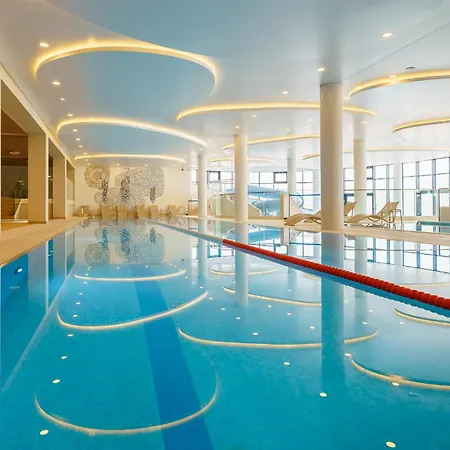Polanki Aqua 3-pokojowy -premium- Family - Baseny, Wellness I Blisko Morza Garage & Pool Access * Колобжег