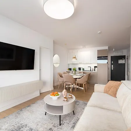 Polanki Aqua 3-pokojowy -premium- Family - Baseny, Wellness I Blisko Morza Garage & Pool Access * Колобжег