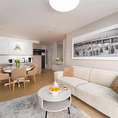 Апартаменты Polanki Aqua 3-pokojowy -premium- Family - Baseny, Wellness I Blisko Morza Garage & Pool Access *