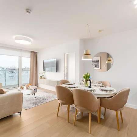 Polanki Aqua 3-pokojowy -premium- Family - Baseny, Wellness I Blisko Morza Garage & Pool Access * Колобжег