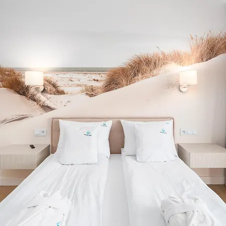 Polanki Aqua 3-pokojowy -premium- Family - Baseny, Wellness I Blisko Morza Garage & Pool Access Апартаменты