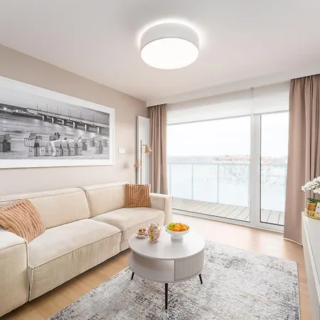 Polanki Aqua 3-pokojowy -premium- Family - Baseny, Wellness I Blisko Morza Garage & Pool Access Апартаменты Колобжег