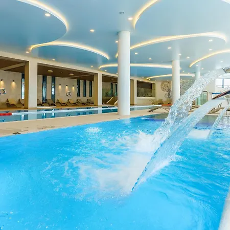 Polanki Aqua 3-pokojowy -premium- Family - Baseny, Wellness I Blisko Morza Garage & Pool Access 아파트 코워브제크