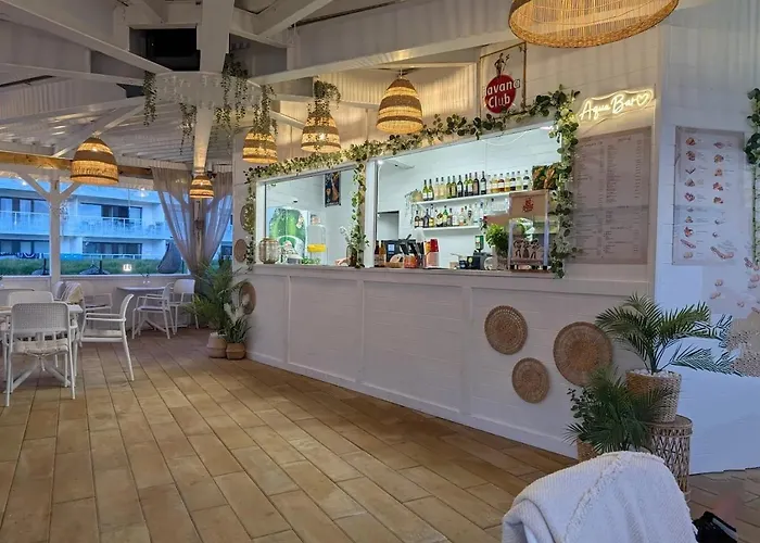 Polanki Aqua 3-pokojowy -premium - Baseny, Wellness I Blisko Morza Garaz Lägenhet